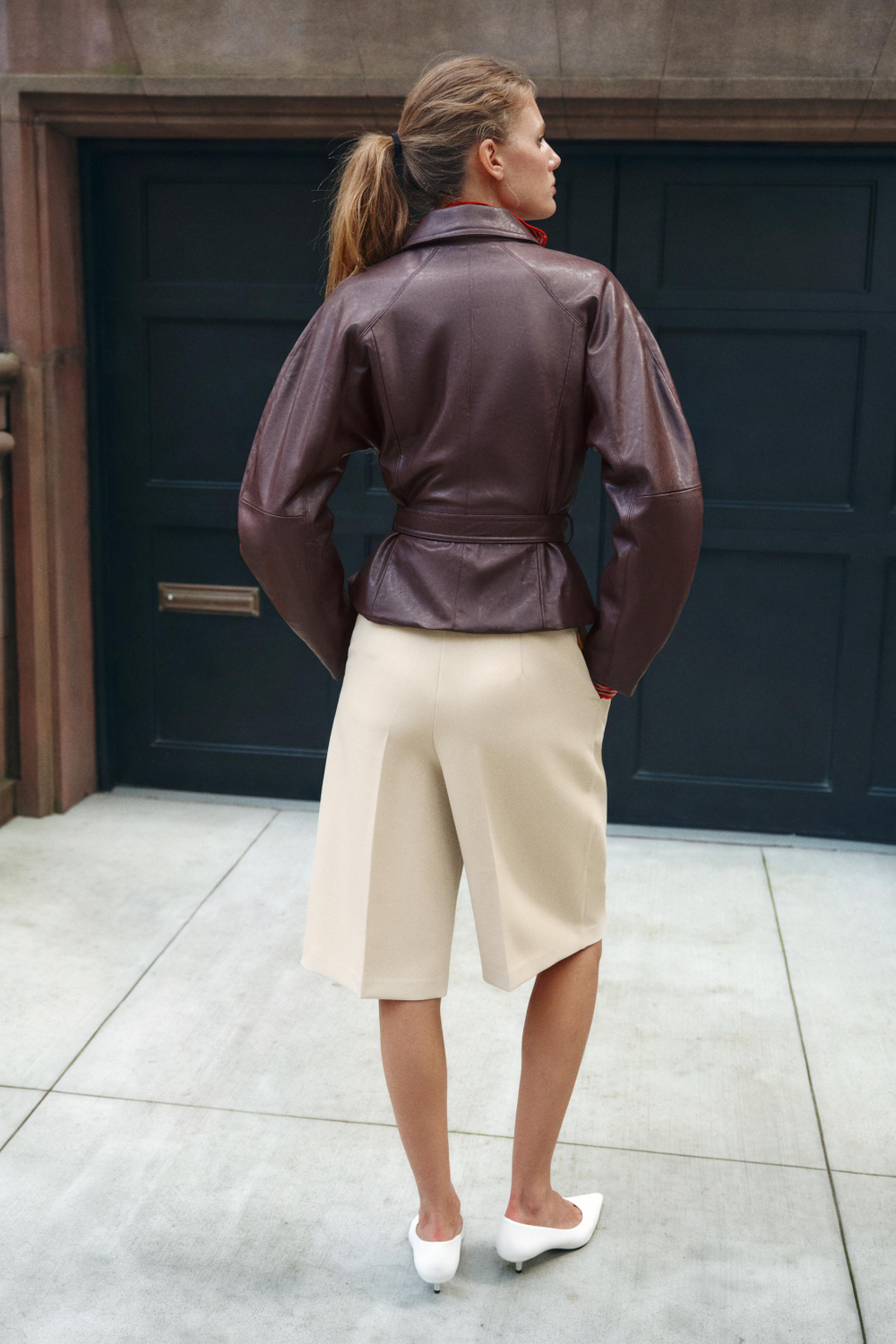 ДЛИННЫЕ БЕРМУДЫ С РЕМНЕМ — ZARA