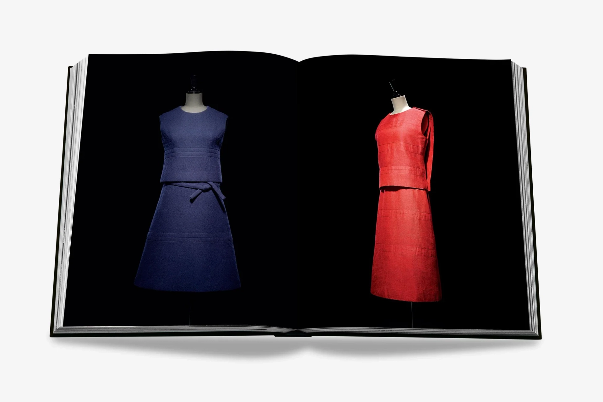 Книга ASSOULINE Dior by Marc Bohan