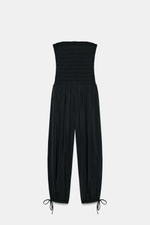 КОМБИНЕЗОН БЕЗ БРЕТЕЛЕЙ СО СБОРКАМИ — ZARA