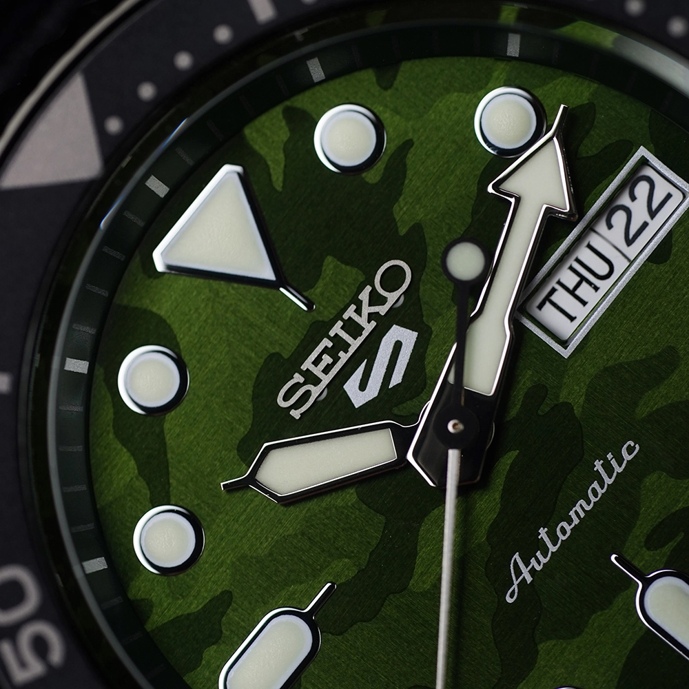 Seiko SRPJ37K1