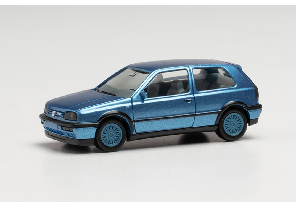 Автомобиль VW Golf III VR6, синий металлик