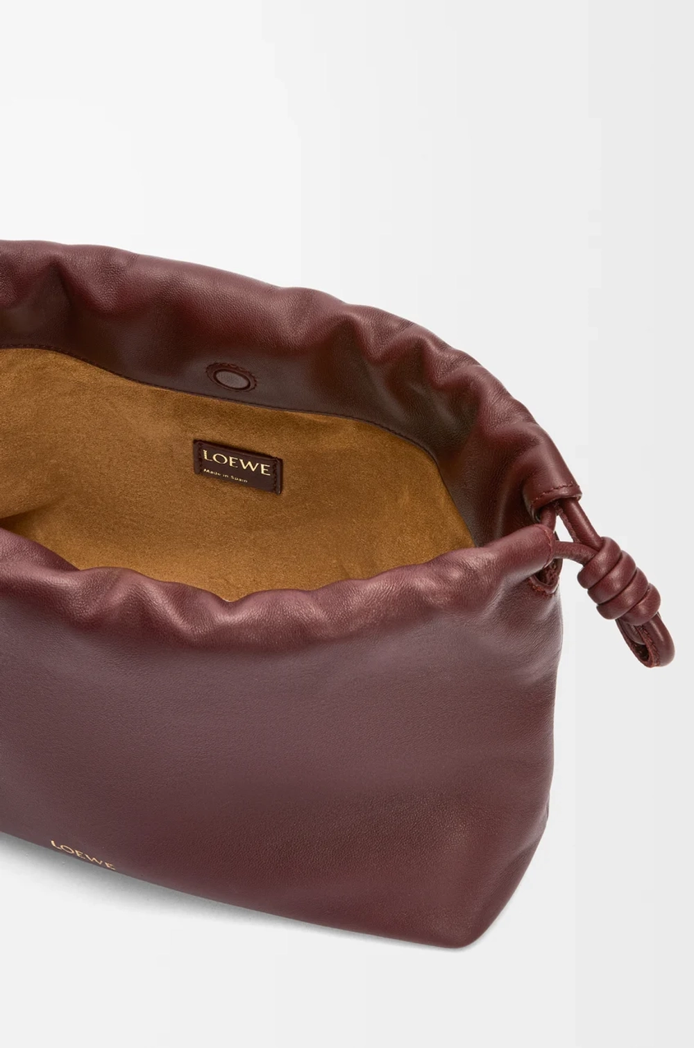 Loewe Сумка Flamenco среднего размера из мягкой кожи ягненка наппа, бургунди