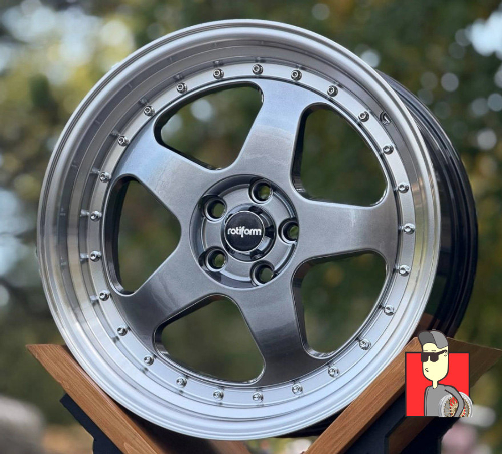 Комплект дисков Rotiform ROC 7089F 17x8 et30 5x100