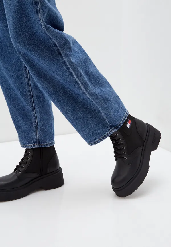 Ботинки женские TOMMY JEANS TJW CHUNKY COMBAT BO