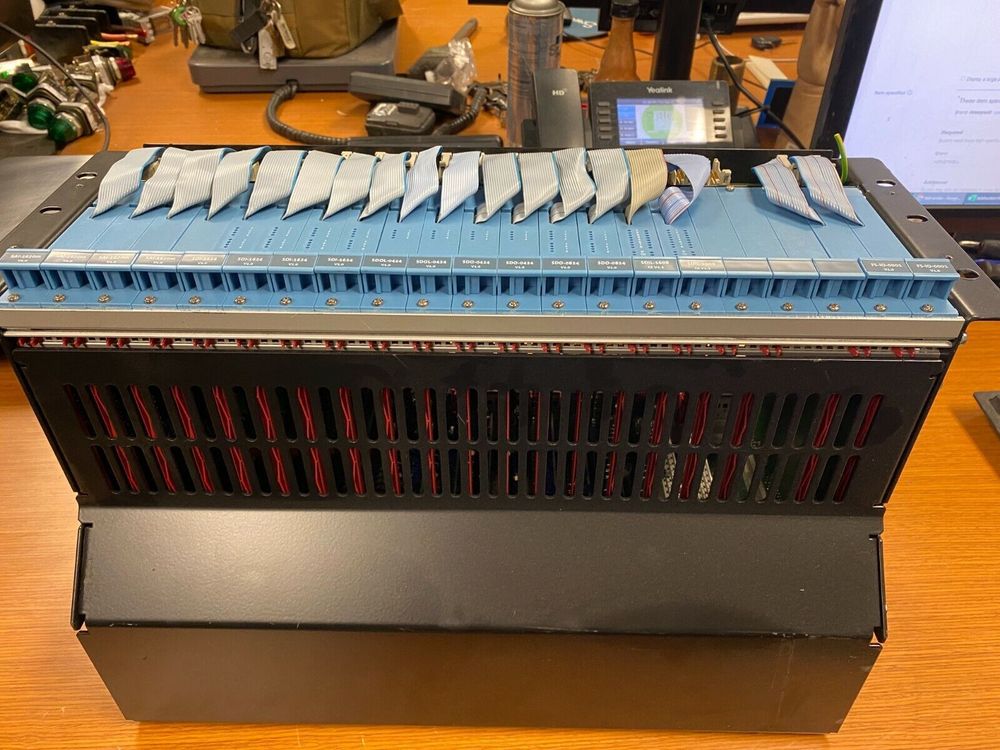 SDO-0424 / SDO-0824 / SDIL-1608 / FS-IO-0001IOCHAS-0001R / SAI-1620M / SDI-1624 / SDOL-0424 SDO-0424 / SDO-0824 / SDIL-1608 / FS-IO-0001IOCHAS-0001R / SAI-1620M / SDI-1624 / SDOL-0424