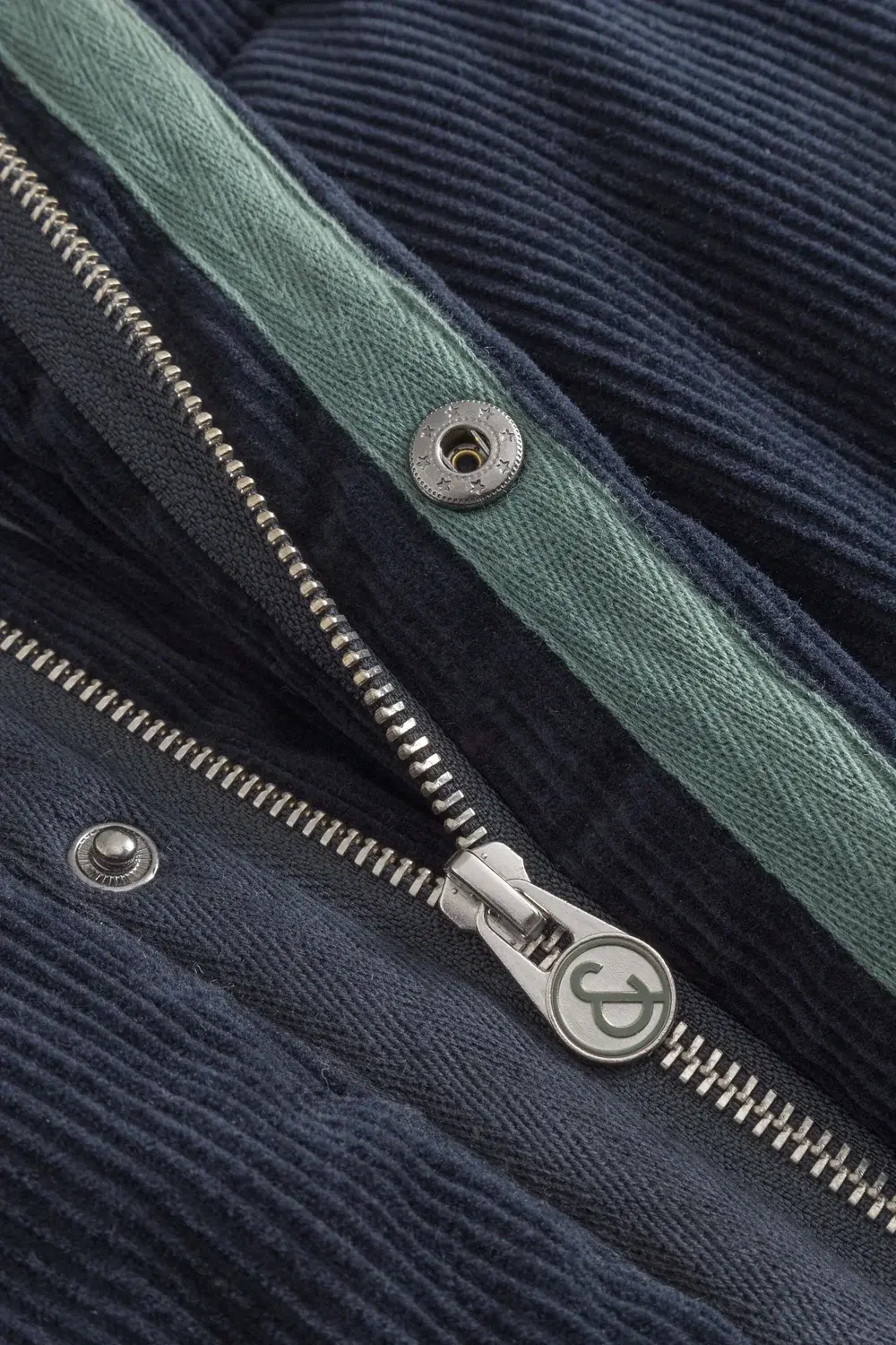 Жилет Colours&Sons