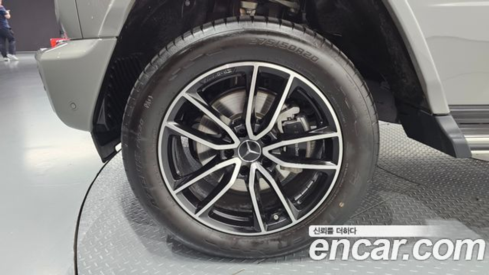 Mercedes-Benz G-Class G450d Manufaktur — 2025