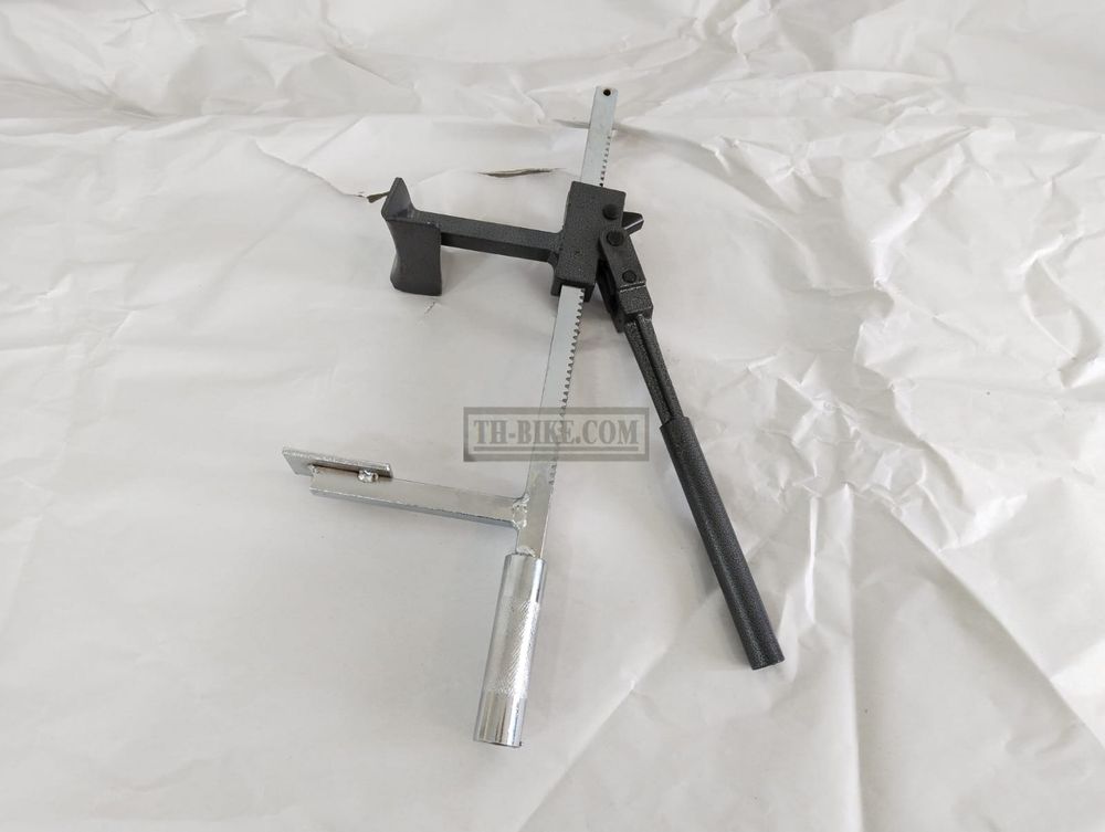Tire remover, press tool. No brand