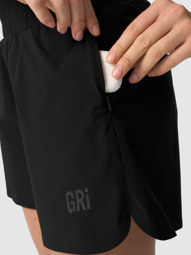 Шорты женские GRI Фитнес чёрные