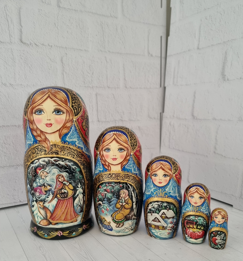 Матрешка 18см "Морозко" 5 мест