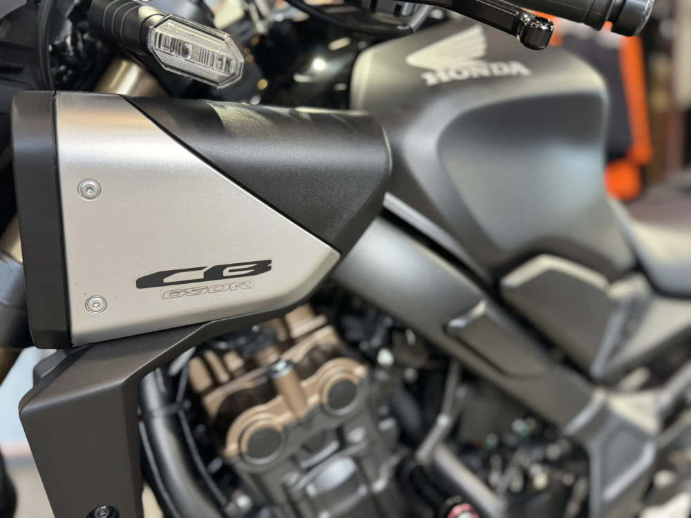 Honda CB 650R 2024