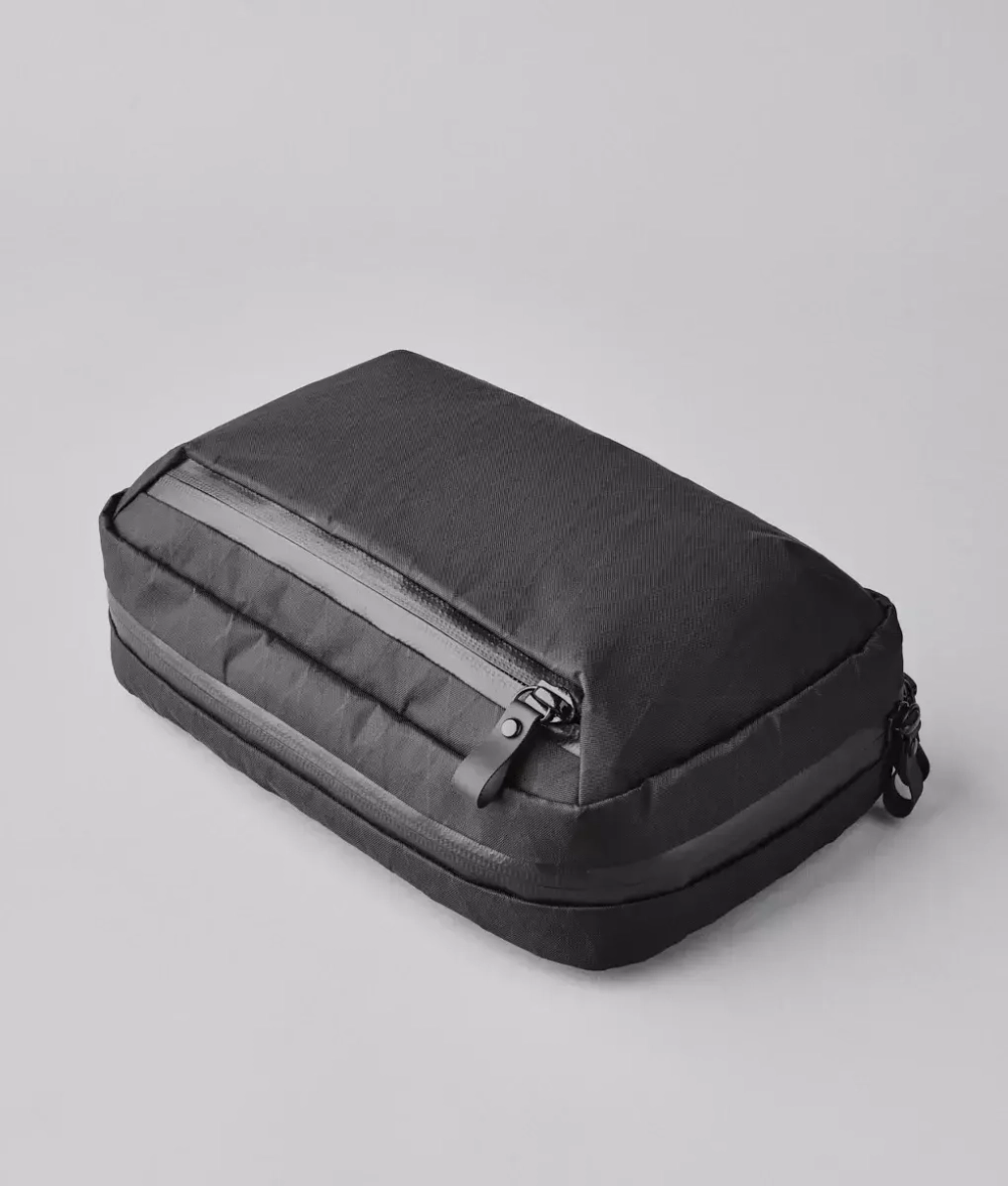 Сумка-несессер Alpaka Elements Tech Case V2