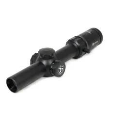 Оптический прицел ARKON Model A 1-8x24 / Аркон Модель А 1 8 на 24 - вид спереди сбоку на белом фоне