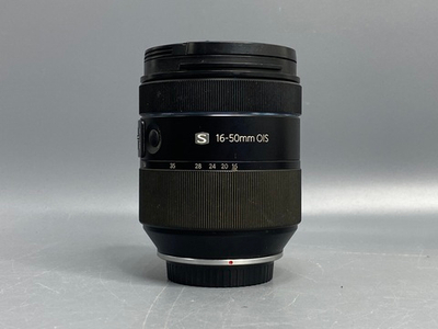 Samsung 16–50 mm F2–2.8 S ED OIS царапки на передней линзе