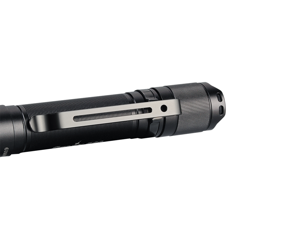 Компактный фонарь Fenix E20 v2.0