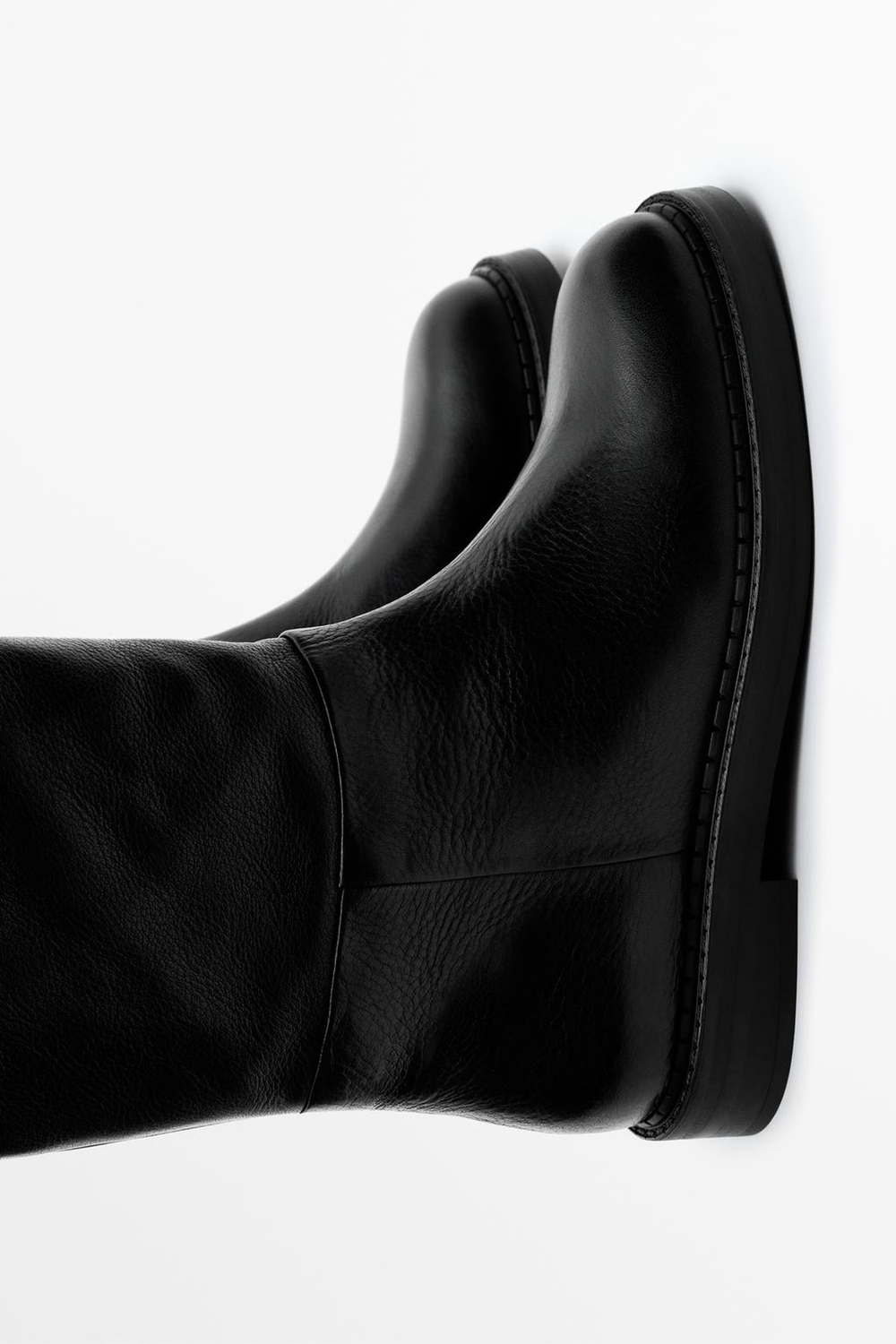 Massimo Dutti Кожаные сапоги с пряжками, черный