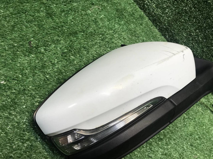 Зеркало правое Lada Granta (2018-н.в.) 6 контактов