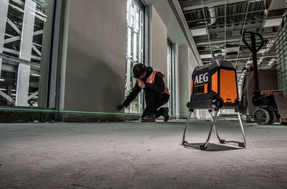 Лазерный нивелир AEG CLG330-K 4935472255