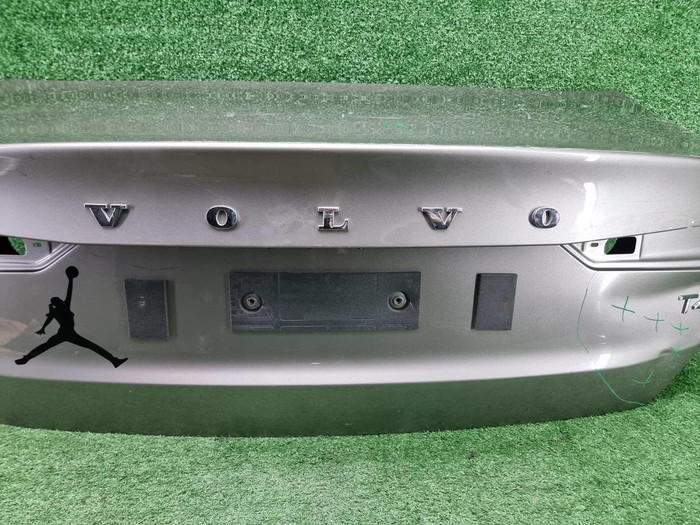 Крышка багажника Volvo S60 3 (2018-н.в.)