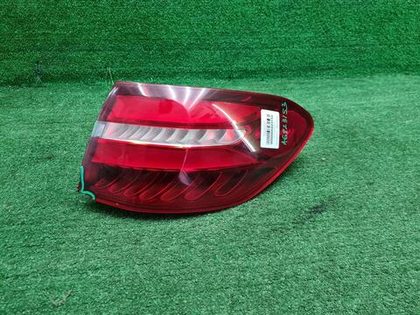 Фонарь правый внешний Mercedes GLC X253 (15-19)