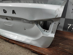 Крышка багажника Lada Vesta 15-22 Б/У Оригинал 8450039387