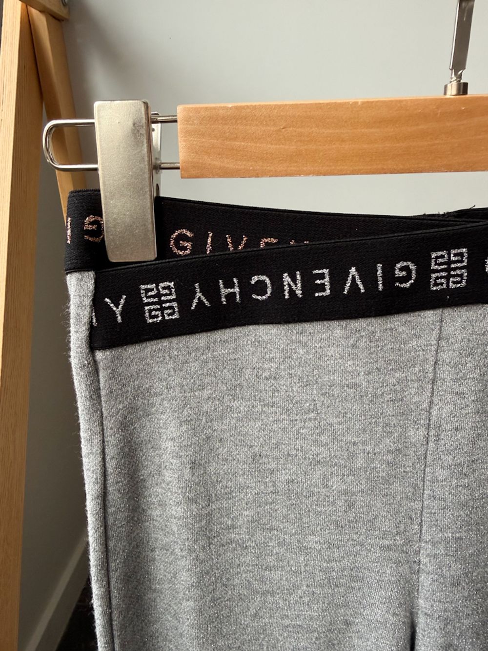 Легинсы Givenchy, 140