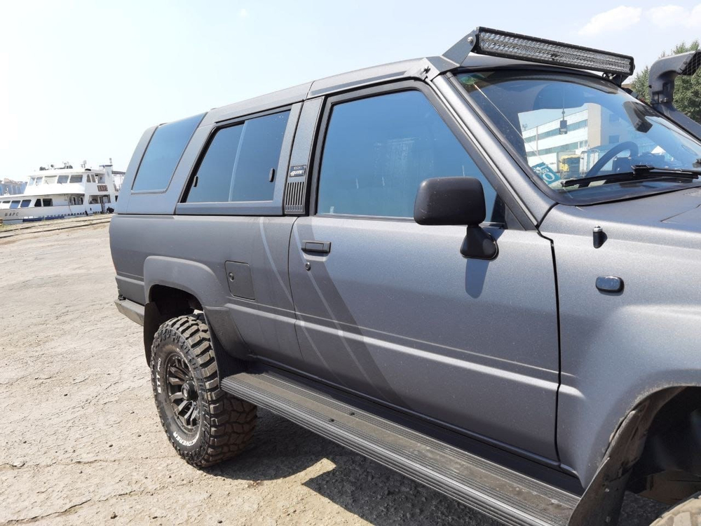 Toyota Hilux Surf пикап
