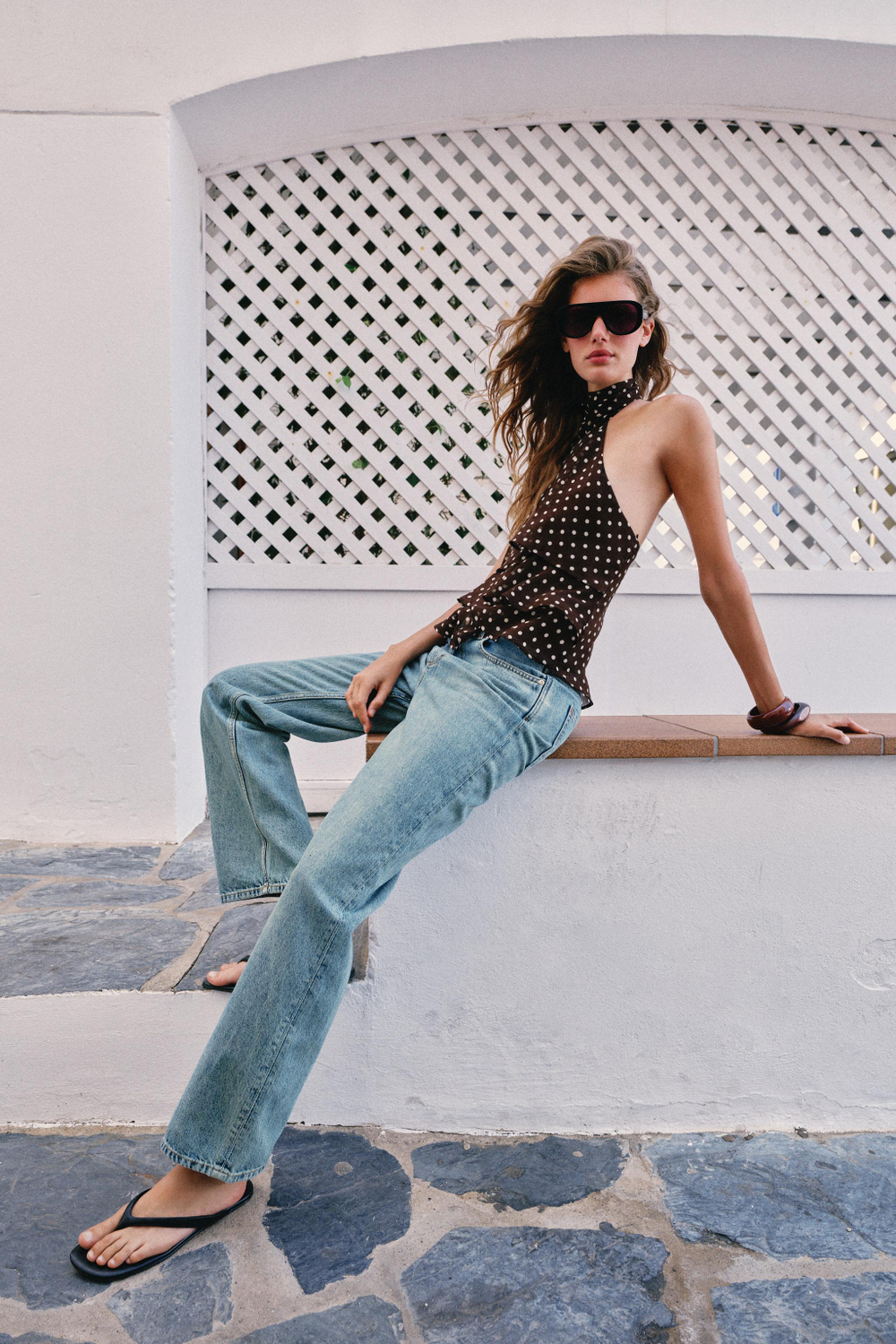 ZARA АСИММЕТРИЧНЫЙ ТОП В ГОРОШЕК, КОРИЧНЕВЫЙ/БЕЛЫЙ