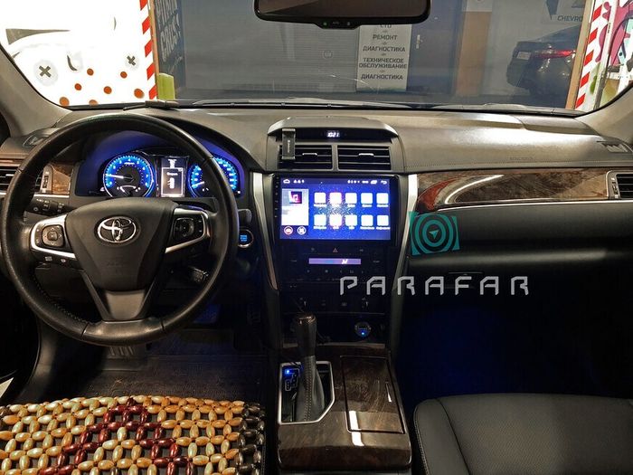 Магнитола для Toyota Camry 2014-2018 - Parafar PF466FHD на Android 13, CarPlay, 4G SIM-слот