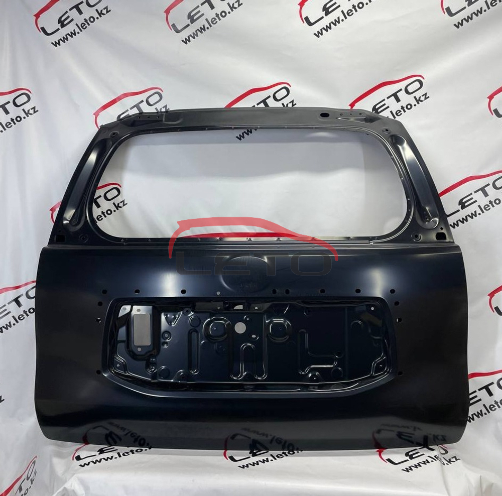 Крышка багажника 67005-60L30 6700560L30