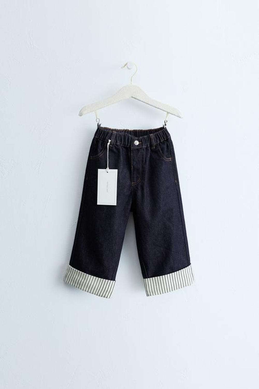 ZARA TIMELESS — ДЖИНСЫ STRAIGHT С КОНТРАСТНОЙ СТРОЧКОЙ, СИНИЙ