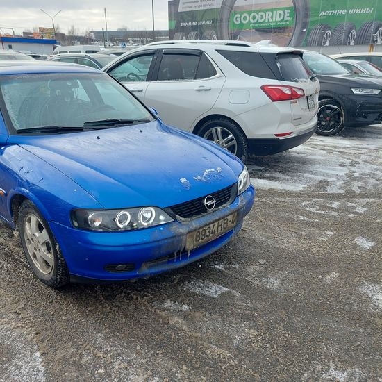 Передние фары Opel Vectra B angel eyes black