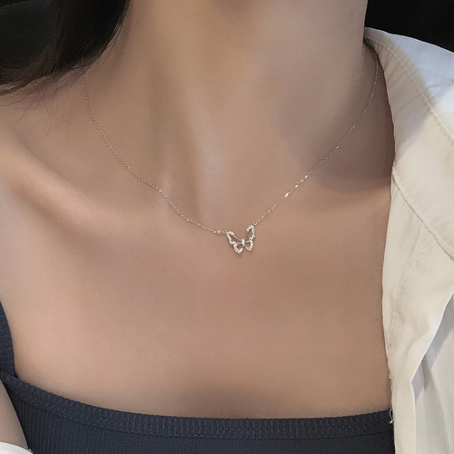 Ожерелье "Butterfly Girl"