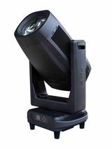 Quatro blade LE2000 PROF — профильный LED-прожектор 1800 Вт Moving Head с системой профилирования и зумом 5°–60°