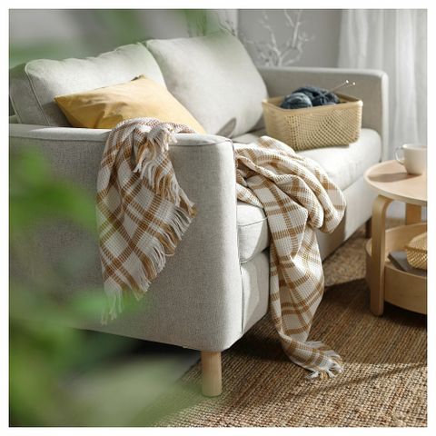Плед IKEA SIKELVINGE (СИКЕЛЬВИНГЕ), Белый, горчичный 130х170 см