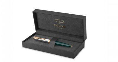 Шариковая ручка Parker 51 Premium Forest Green GT стержень: M, цвет чернил: black, в подарочной упаковке.