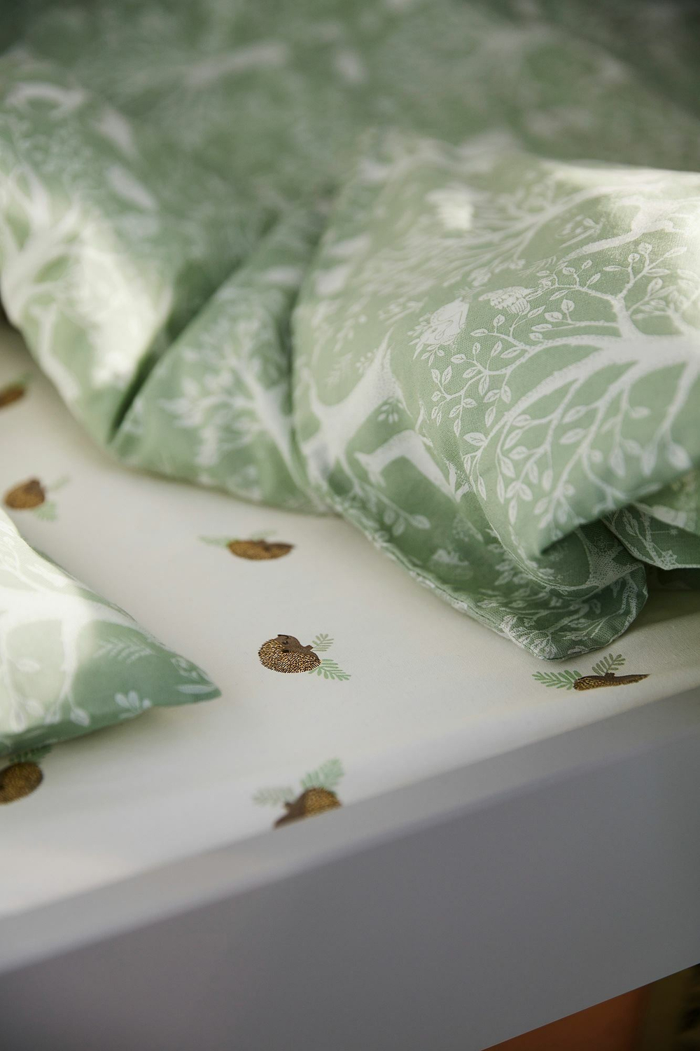 Комплект постельного белья IKEA TROLLDOM (ТРОЛЛДОМ), Детский, Зеленый с рисунком, 110x125, 35x55 см