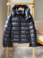 Пуховая куртка Moncler,152