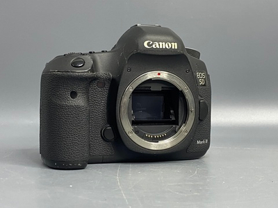 Canon EOS 5D Mark III 106.000 кадров