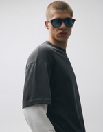 Мужская футболка с контрастными двойными рукавами - BERSHKA