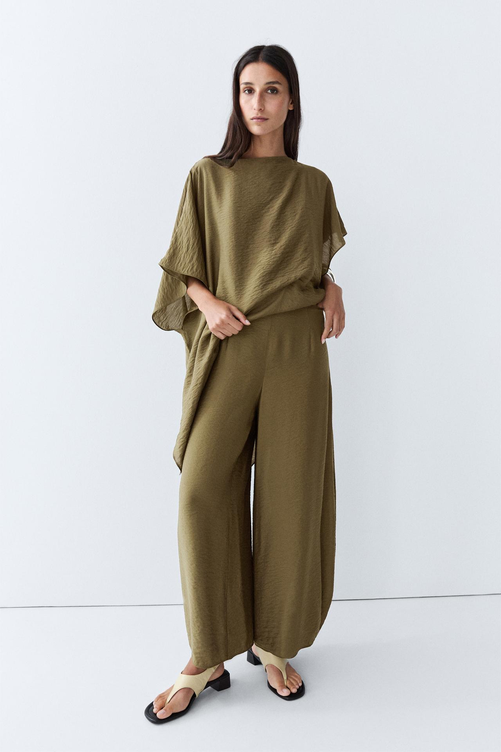 Massimo Dutti Струящейся брюки с широкими штанинами, хаки