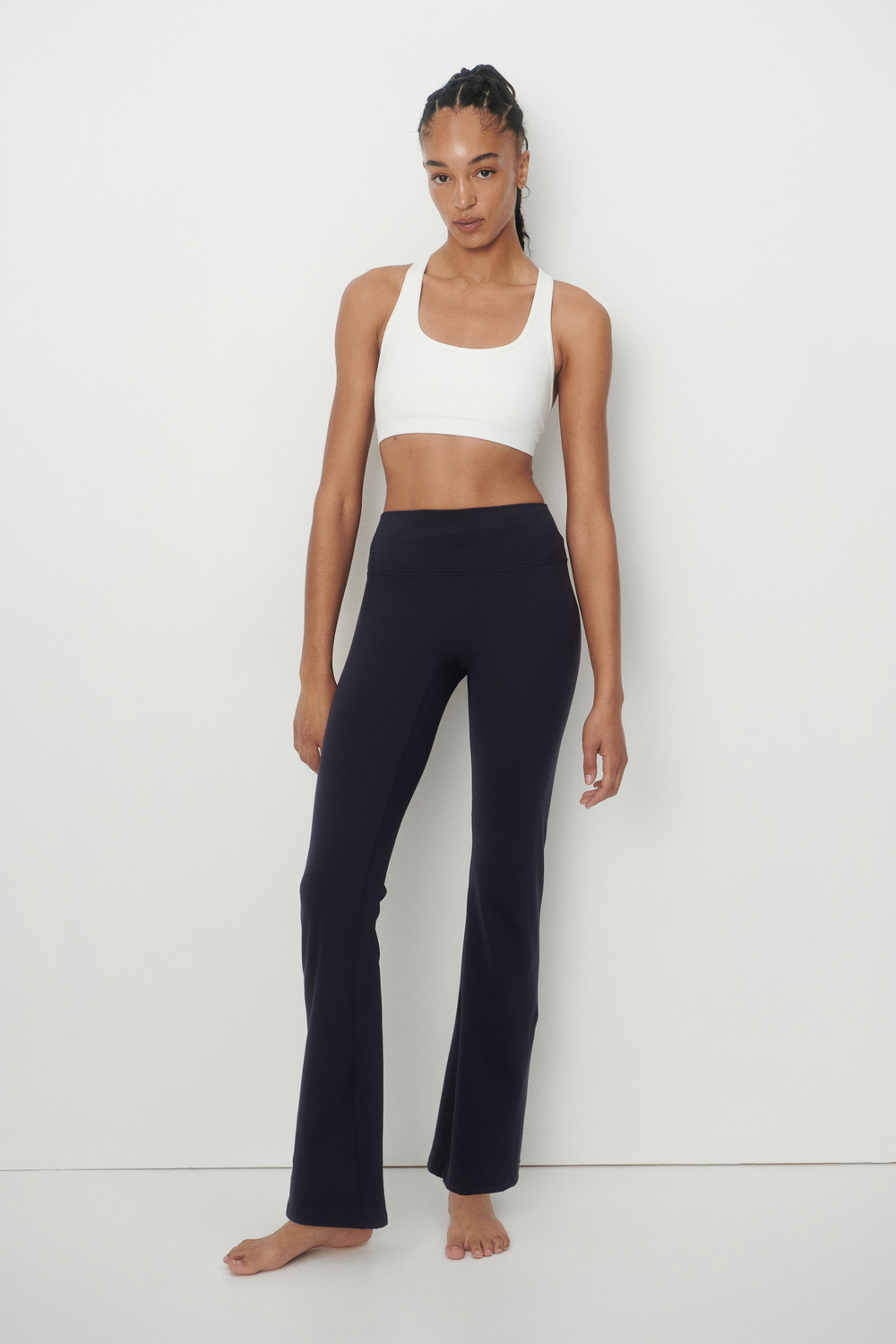 Легинсы клёш для йоги SoftMove™ - H&M