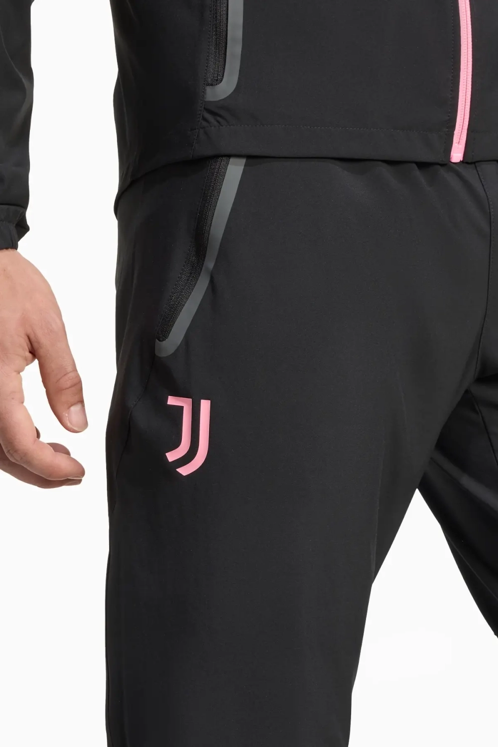 Штаны adidas Juventus FC 25/26 Competition Vis Tech Travel - черный