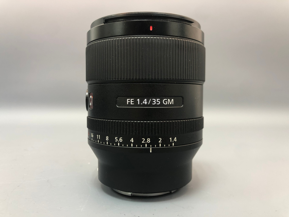 Sony fe 35mm f 1.4 gm