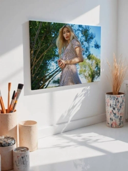 Картина на стену 40 X 50 Девушка