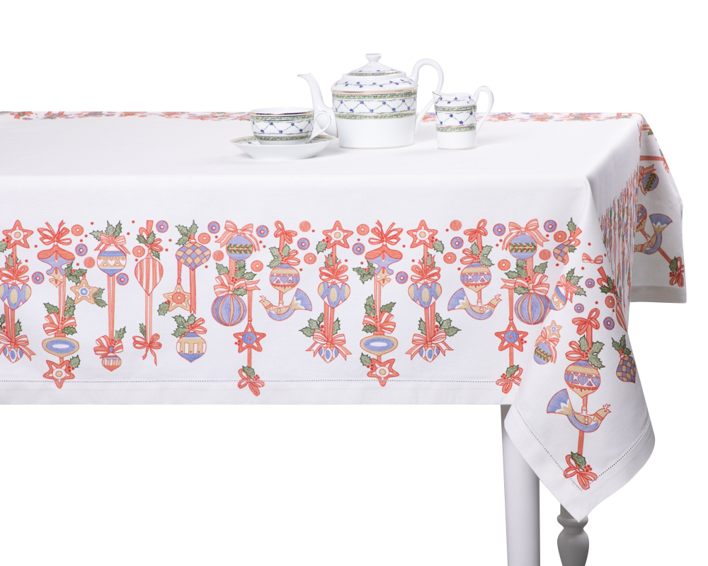 Скатерть прямоугольная 168х250см Mix&Match Home Новогодние игрушки белая