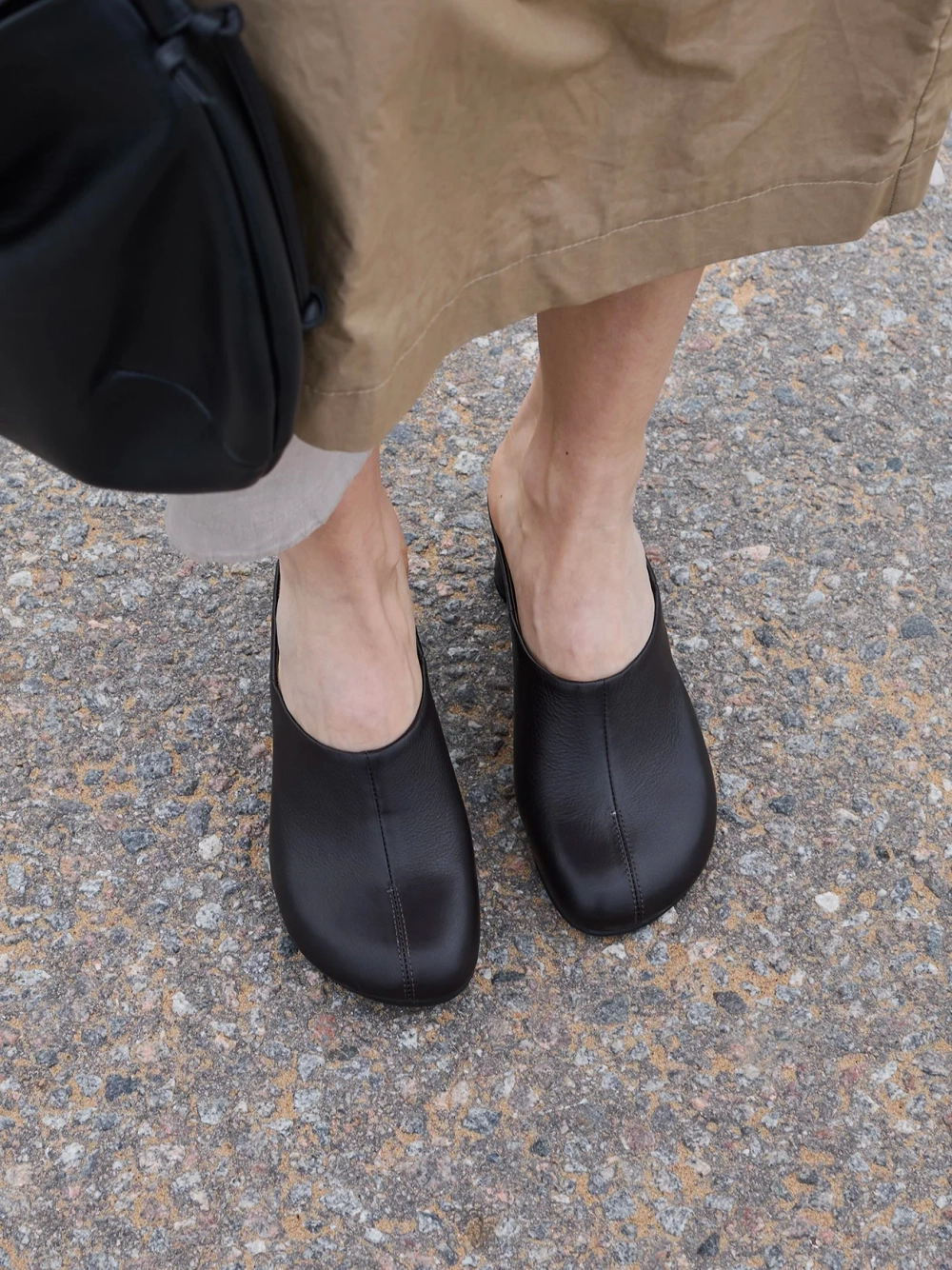 Мюли женские FLIP HEEL DARK