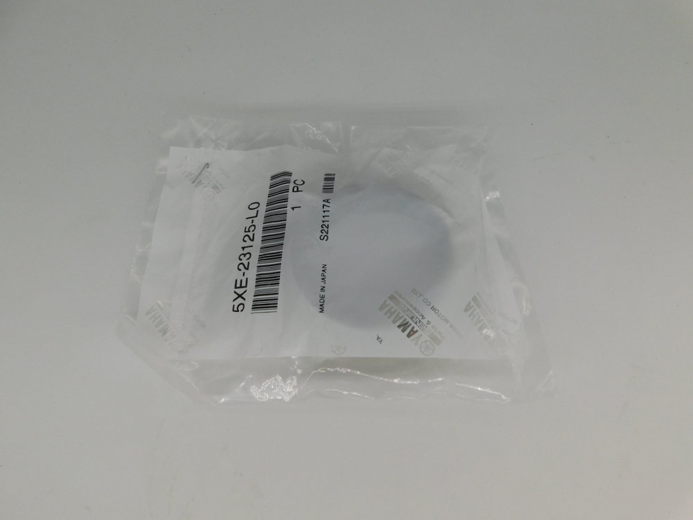 направляющая втулка Yamaha FJR1300A WR250F WR450F YZ250 YZ450F 5XE-23125-L0-00