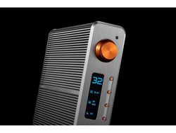 Усилитель для наушников Burson Audio Soloist GT4 Deluxe