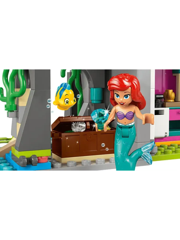 Конструктор Disney 43267 Замок принцессы и питомцы